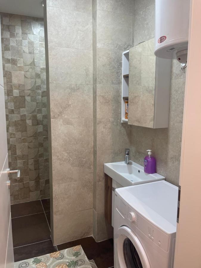 Daf Apartaments Priştine Dış mekan fotoğraf