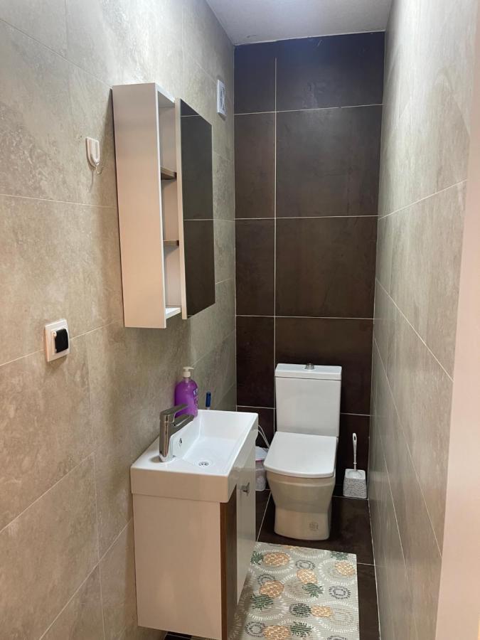 Daf Apartaments Priştine Dış mekan fotoğraf
